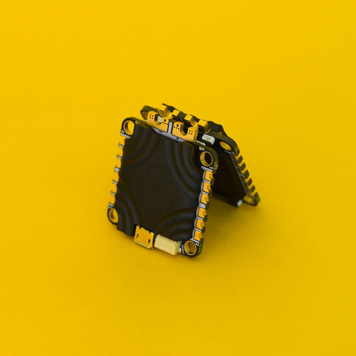 NewBeeDrone X FETTec InfinityAIO G4 Flight Controller MPU6000 45A 3-6S