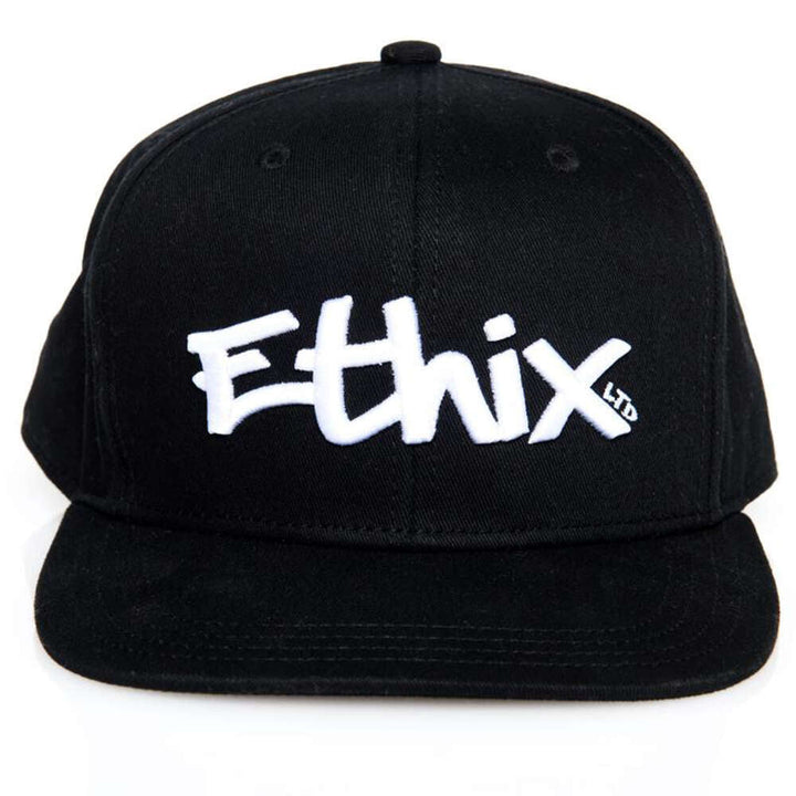 Gorra negra ETHiX