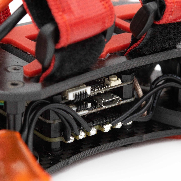 EMAX BUZZ Freestyle Racing BNF 1700kv 5-6s Frsky