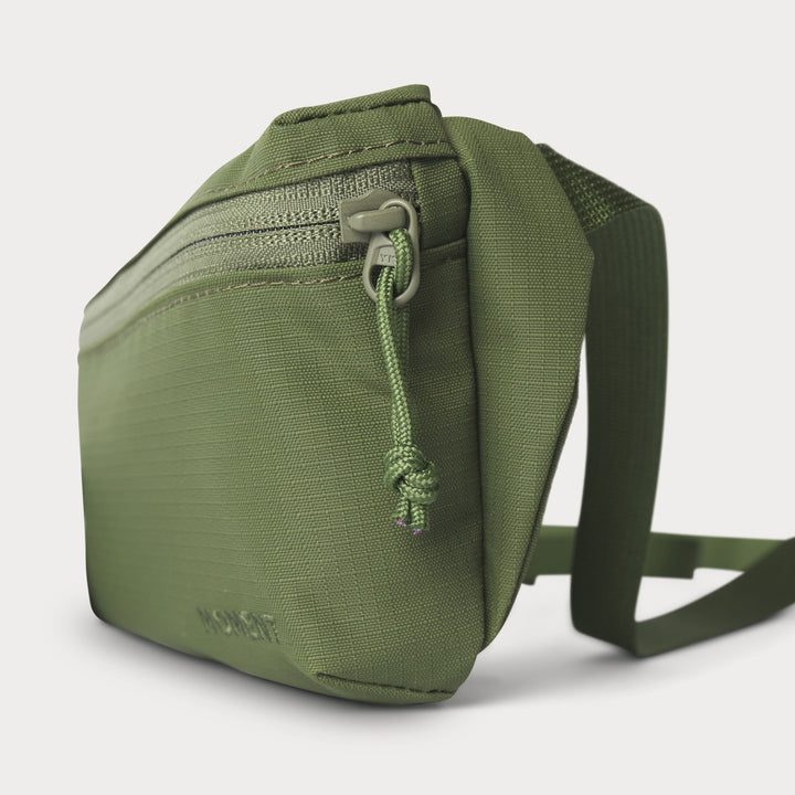 Moment Everything Sling 1L