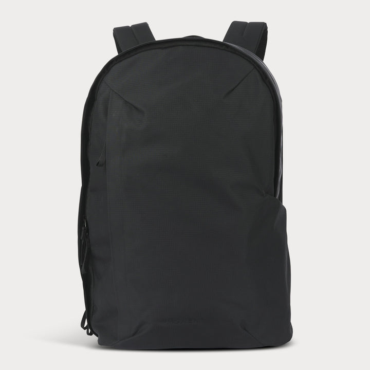 Moment Everything Travel Pack - 28L