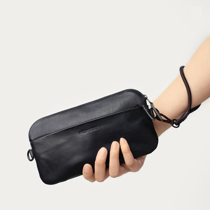 Moment Crossbody Wallet