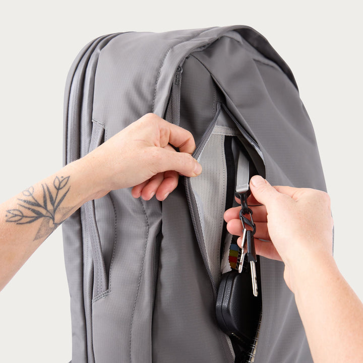 Moment Everything Travel Pack - 28L