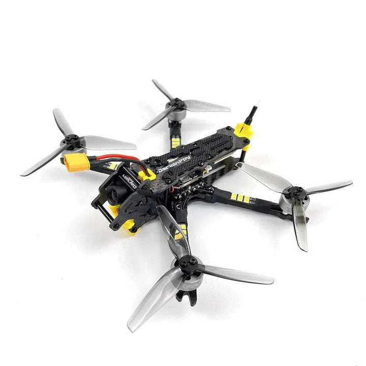 DarwinFPV BNF Baby Ape II Analog 3.5" Micro Quad - 4S - Choisissez votre récepteur 