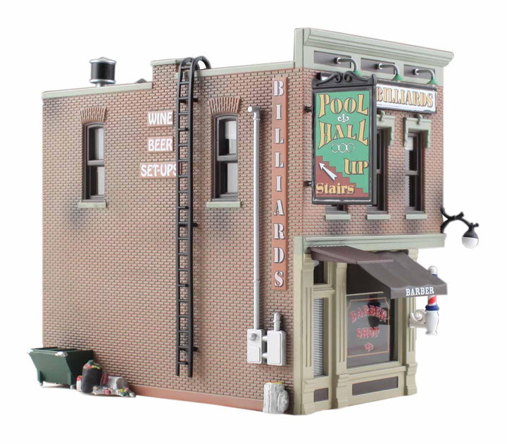 Woodland Scenics BR4923 N Corner Emporium Structure  Built-&-Ready