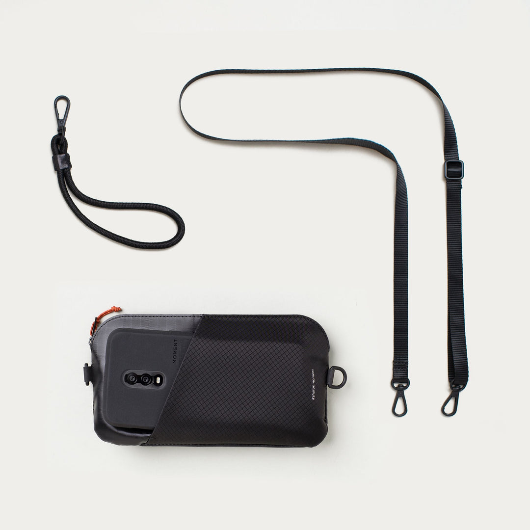 Moment Crossbody Wallet